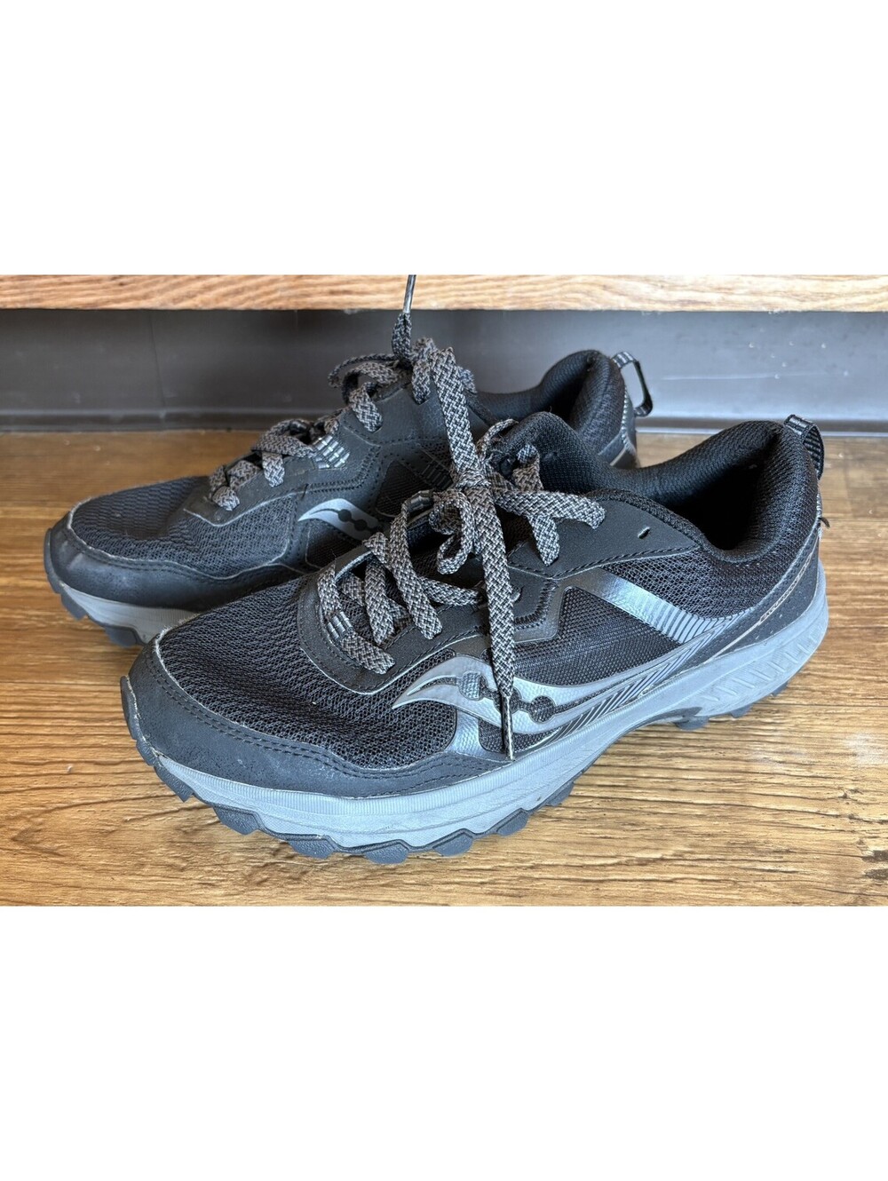 Saucony Excursion TR16 Mens Size 7 Black Walking Running Shoes Sneakers